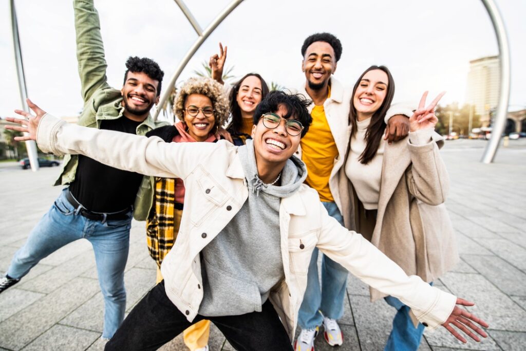Job Opportunities for Expats : Happy expat people