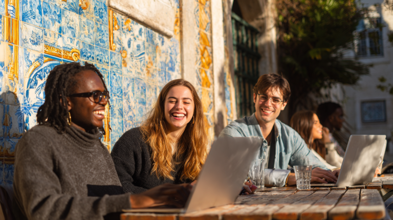 Vivre à Lisbonne avec 1 200€ : le budget réel d’un jeune expatrié en 2025
